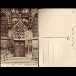 21 - Dijon - Eglise St Michel - Portail latéral nord de style médiéval.