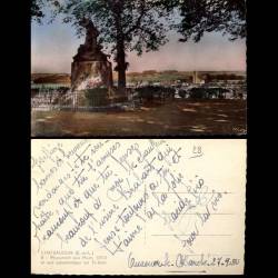 28 - Chateaudun - Monument aux morts 1870 et vue panoramique sur St-jean - 1950