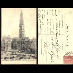 62 - Arras - L'hotel de ville et la place de la Vacquerie - Animée
