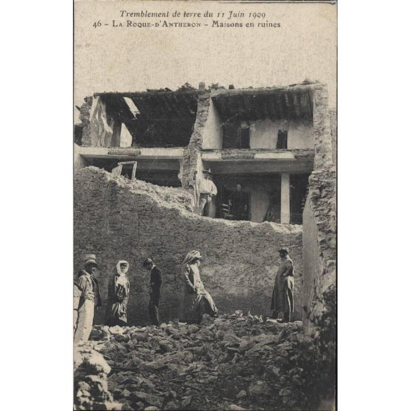 13 - La Roque d'Antheron - Maisons en ruines