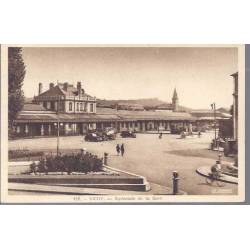 03 - Vichy - Esplanade de la gare