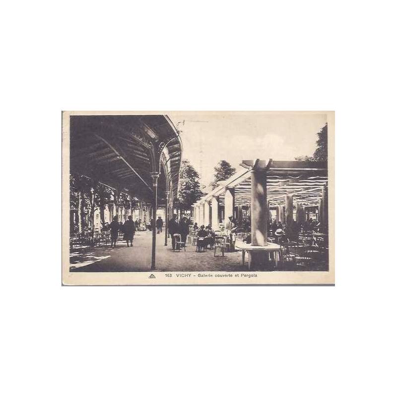 03 - Vichy - Galerie couverte et pergola