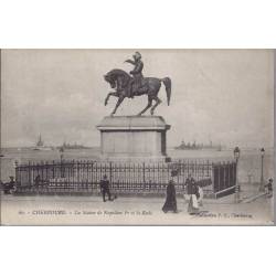 50 - Cherbourg - Statue Napoleon 1er et la rade