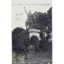 75 - Paris - La statue de Charlemagne