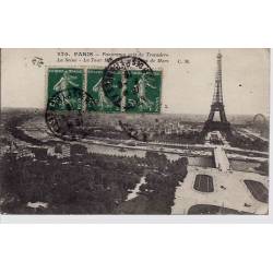 75 - Panorama pris du Trocadéro