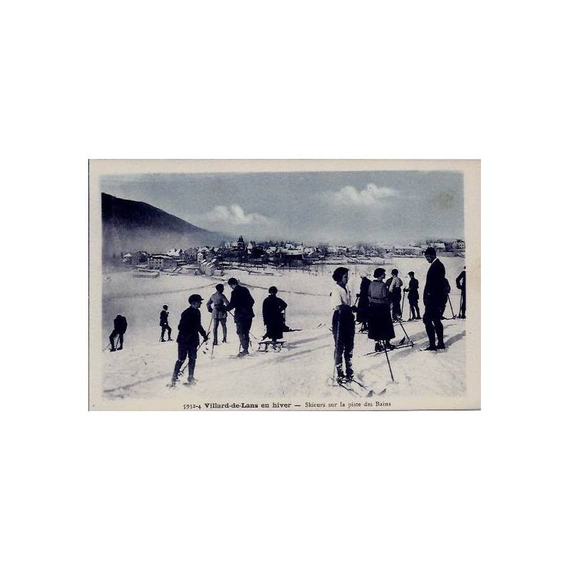 38 - Villard-de-lans - En hiver - Skieurs sur la piste des bains - Voyagé - Do
