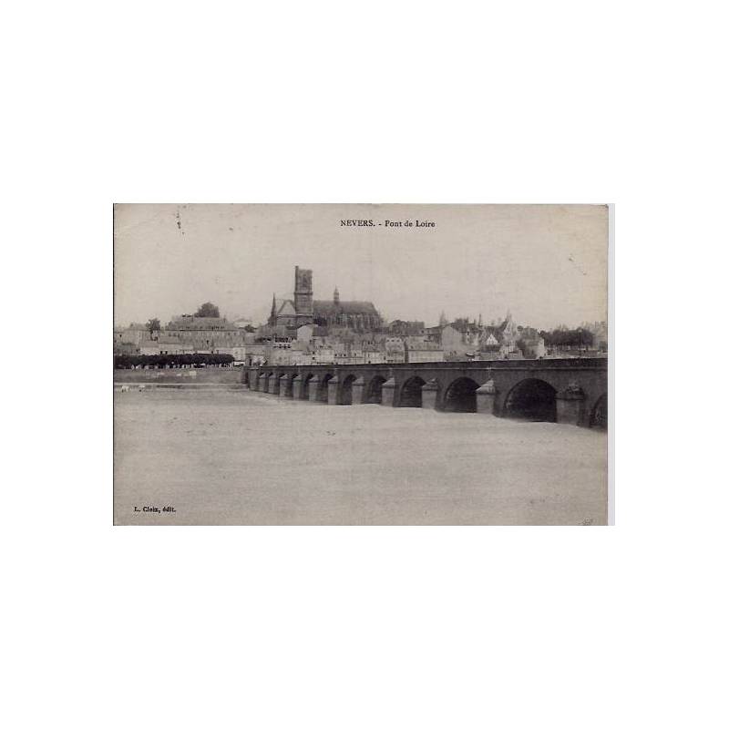 58 - Nevers - Pont de Loire - Voyagé - Dos divisé
