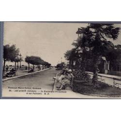33 - Arcachon - le boulevard-promenade et ses palmiers - Non voyagé - Dos d...