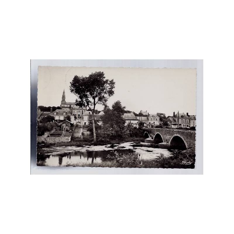 41 - Candé-sur-Beuvron - Le pont sur le Beuvron et l' église - Voyagé - Dos...
