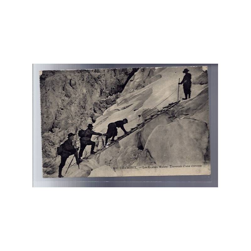74 - Chamonix - Les Grands Mulets - traversée d'une crevasse - Non voyagé - D