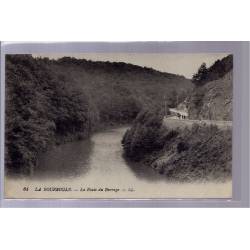 83 - La Bourboule - la route du barrage - Voyagé - Dos divisé