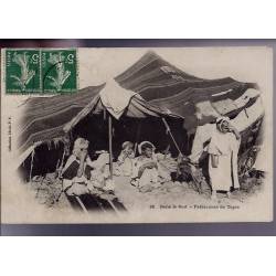 Algérie - Dans le sud - Fabricants de Tapis - Beau plan - 1909