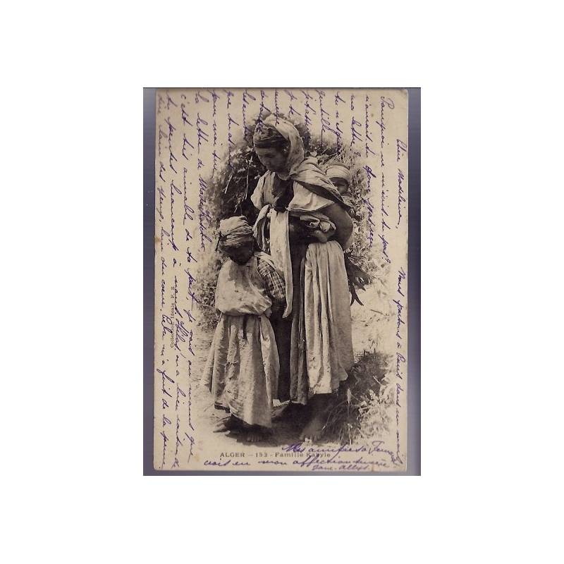 Algérie - Famille Kabyle - Beau plan - 1902