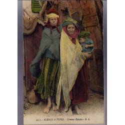 Algérie - Scènes et types - Femmes Kabyles et leur enfant - Beau plan en couleur